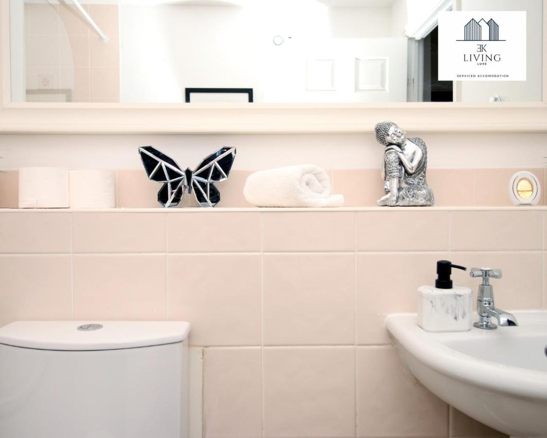 Spacious 3 Bedroom Duplex Apartment On Cardiff Bay - Free Parking & Wifi By Ekliving Luxe Short Lets & Serviced Accommodation Eksteriør billede
