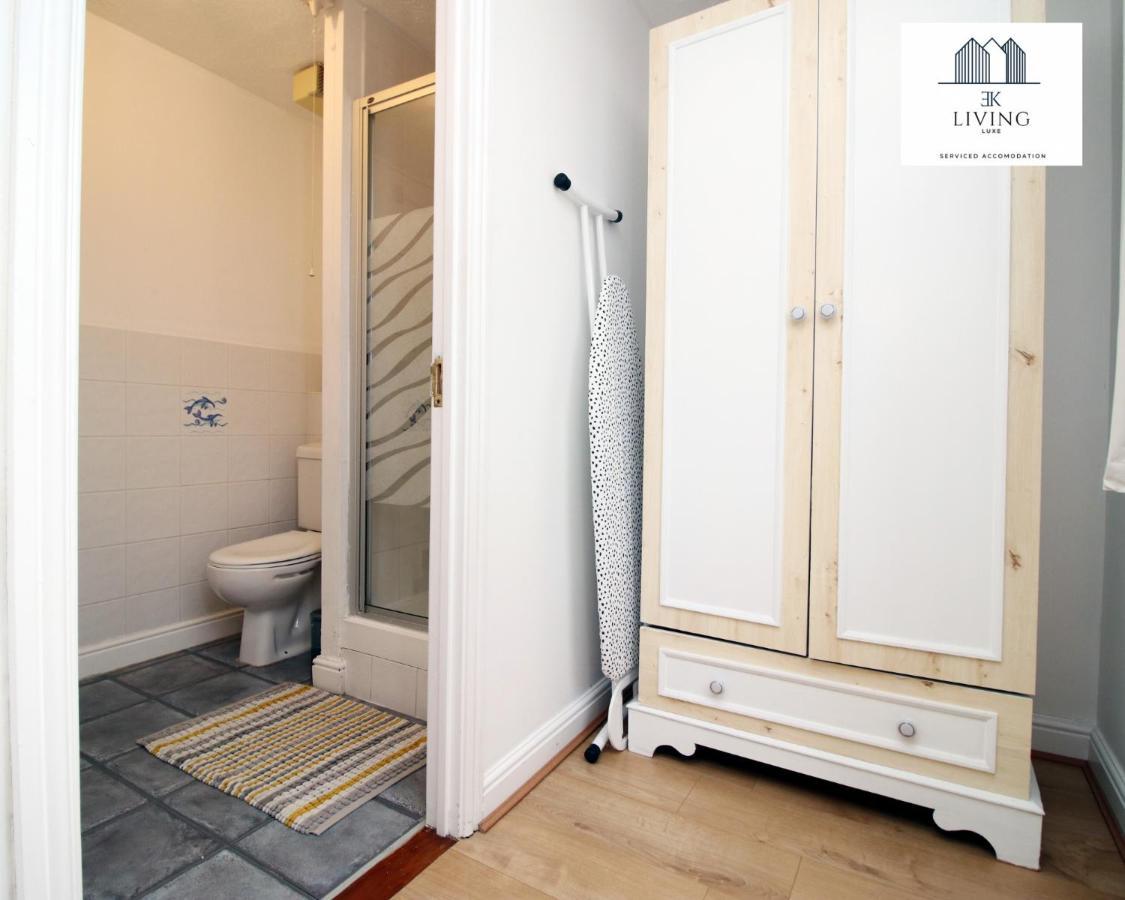 Spacious 3 Bedroom Duplex Apartment On Cardiff Bay - Free Parking & Wifi By Ekliving Luxe Short Lets & Serviced Accommodation Eksteriør billede